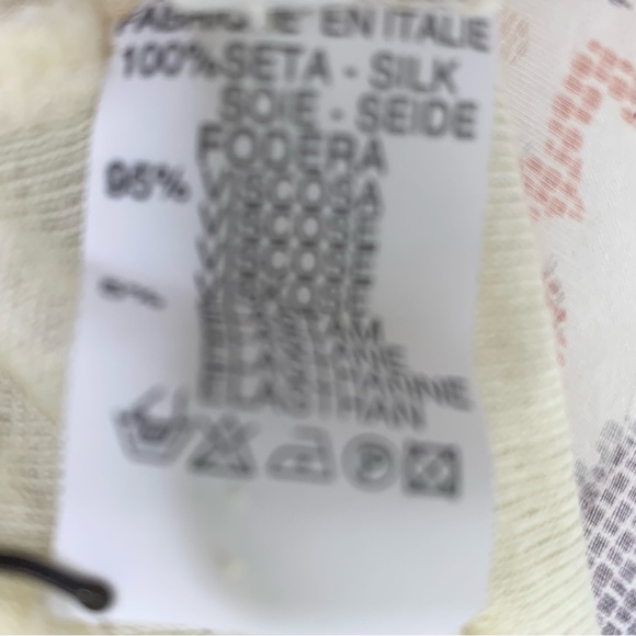 LOLA Made in Italy Pale Yellow Floral Lined 100% Silk Blouse Size Medium - Picture 7 of 7